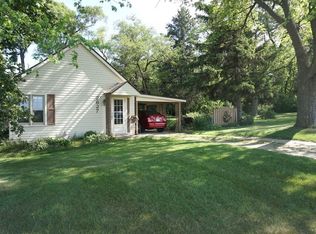 2627 W Saint Lawrence Ave #6, Beloit, WI 53511