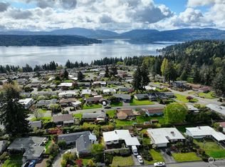 16833 NE 6th St, Bellevue, WA