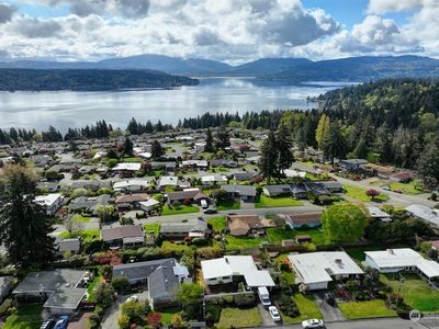 16833 NE 6th Street, Bellevue, WA, 98008