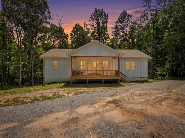3882 Glade Creek Rd, Sparta, TN 38583