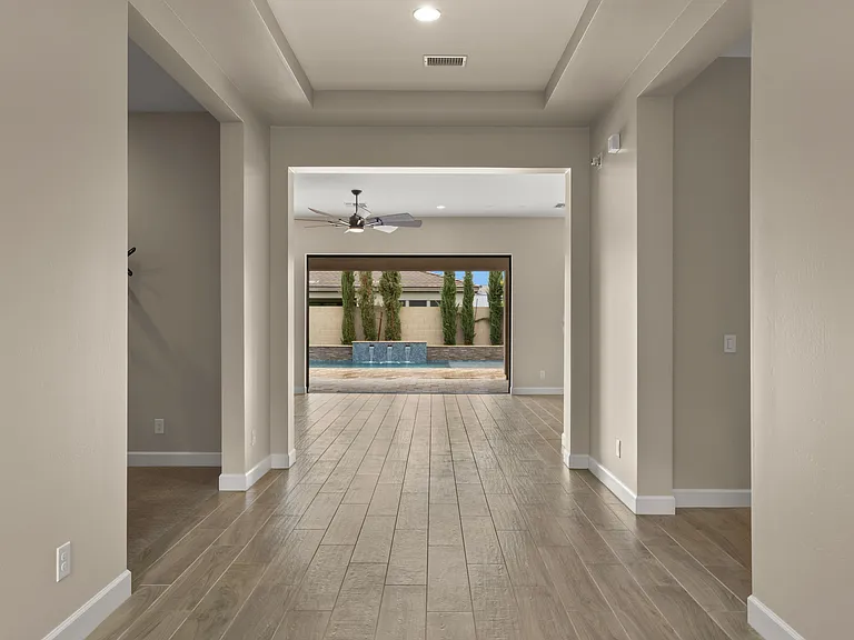 3882 E Andalusia Ave — Photo 12
