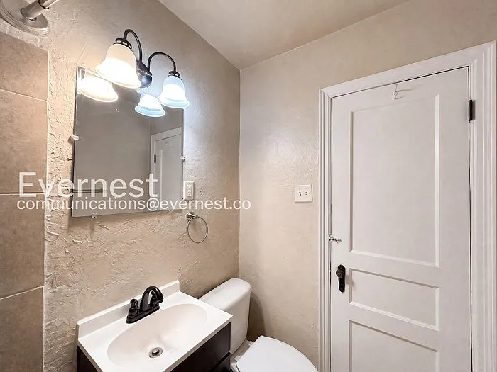 4911 Buford Ave — Photo 11