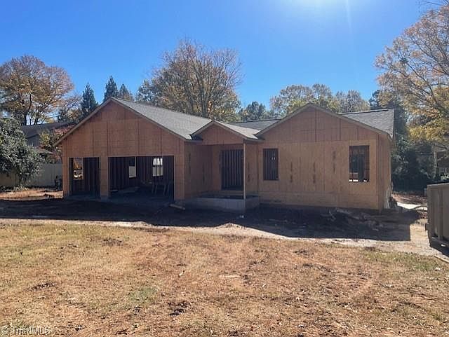 2nd image of 2858 Robinhood Rd