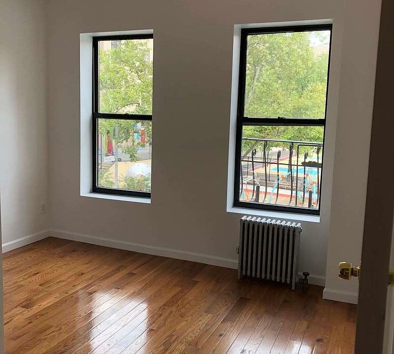 1st image of 31 Oliver St #2B
