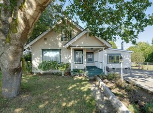 2110 Nielsen Rd, Tillamook, OR 97141