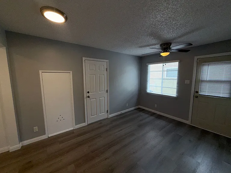 2221 Faust Ave — Photo 8
