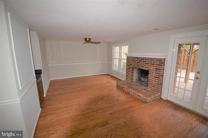 8243 Cedar Landing Ct — Photo 32