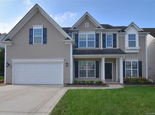 9695 Ravenscroft Ln NW, Concord, NC 28027