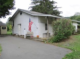 15 Hobson Rd, Port Jervis, NY 12771