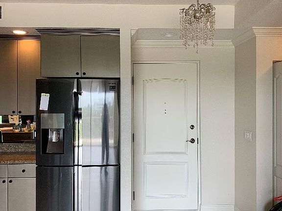 2nd image of 750 4th Ave S Unit 501