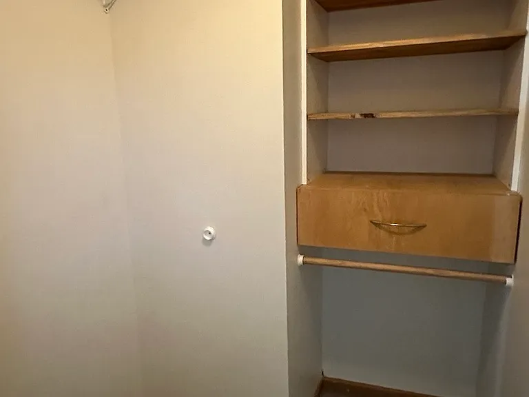 551 Leah Ln #3B — Photo 13