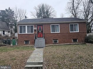 5911 Mustang Dr, Riverdale, MD 20737