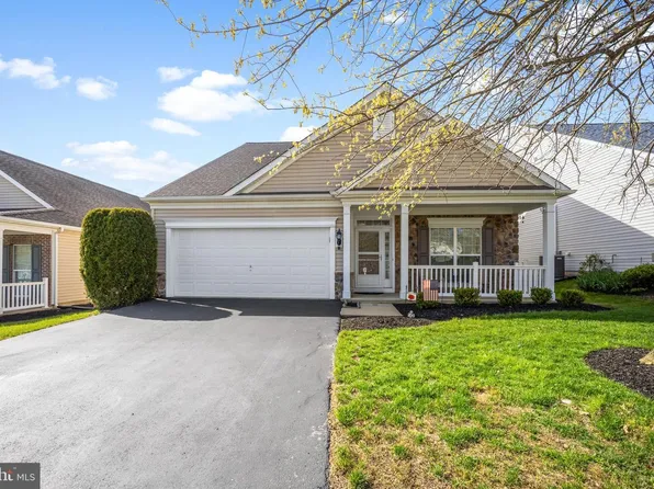 328 Sentinel Ln, Newark, DE 19702