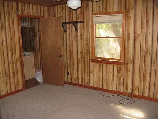 3rd image of 83 Riverview Dr