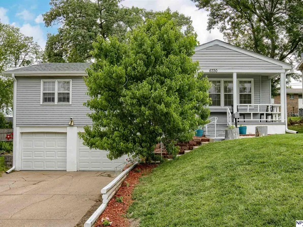 6330 Ellison Ave, Omaha, NE 68104