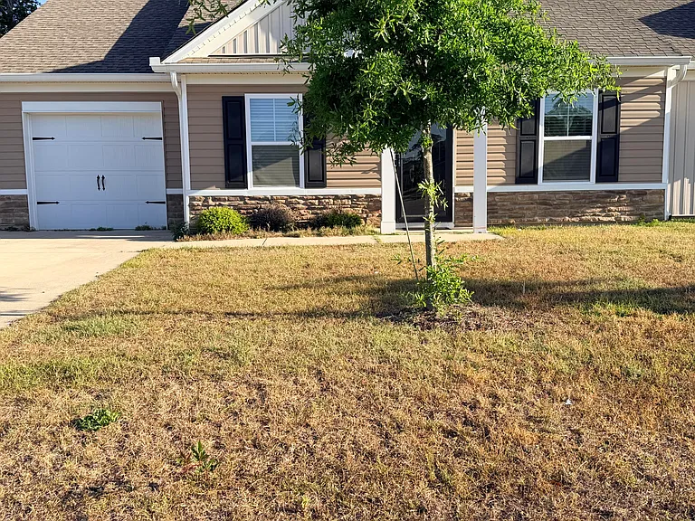 2177 Stillpointe Dr — Photo 2