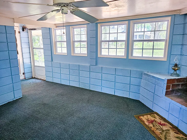 603 Huguenin Dr — Photo 21