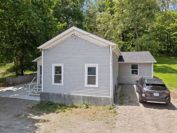 4th image of 55 N Main St