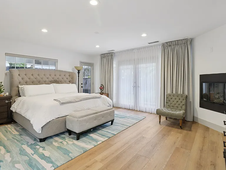 43 Corte Maria Ave — Photo 13