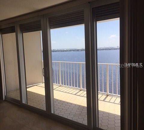 3rd image of 2611 Bayshore Blvd APT 1801