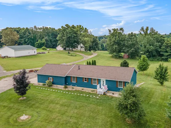 8129 Folks Rd, Hanover, MI 49241