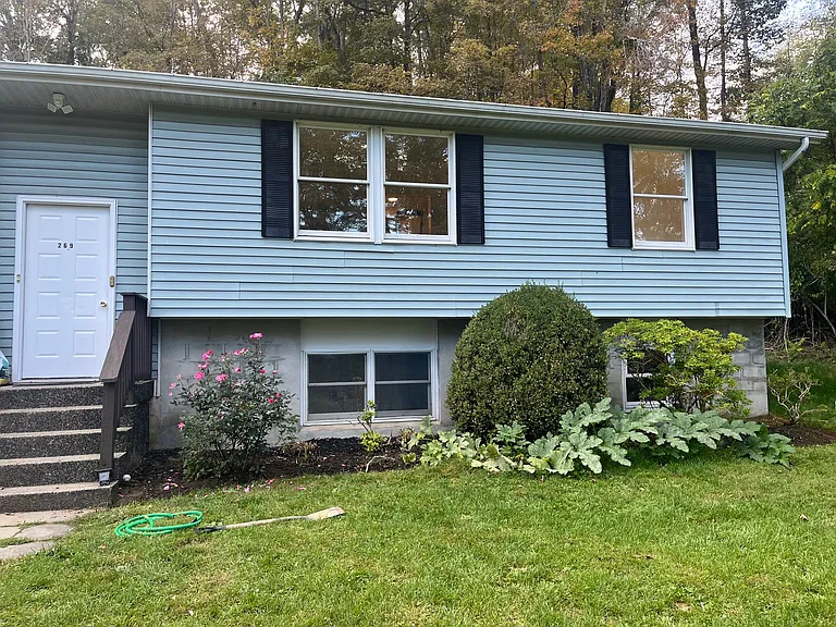269 Route 22 — Photo 1