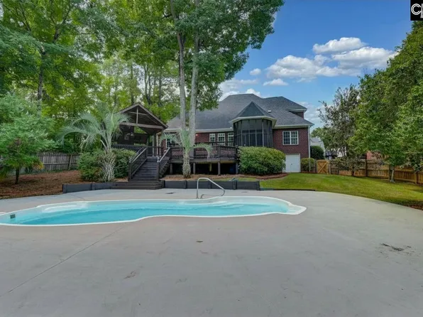 1736 McSwain Dr, West Columbia, SC 29169