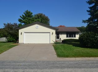 3207 Meadow Lark Ln S, Holmen, WI 54636