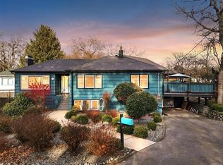 3771 Winston Cres, Saanich, BC V8X 1S2