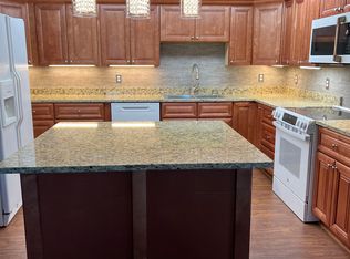 296 Jaeger Rd, Kalama, WA 98625