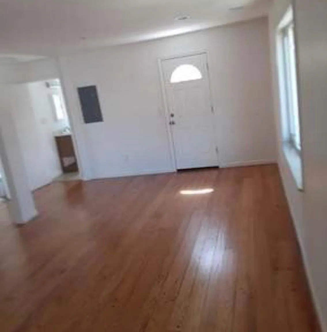 2408 Homestead Pl — Photo 3