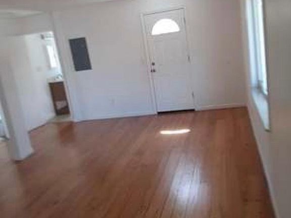3rd image of 2408 Homestead Pl #1