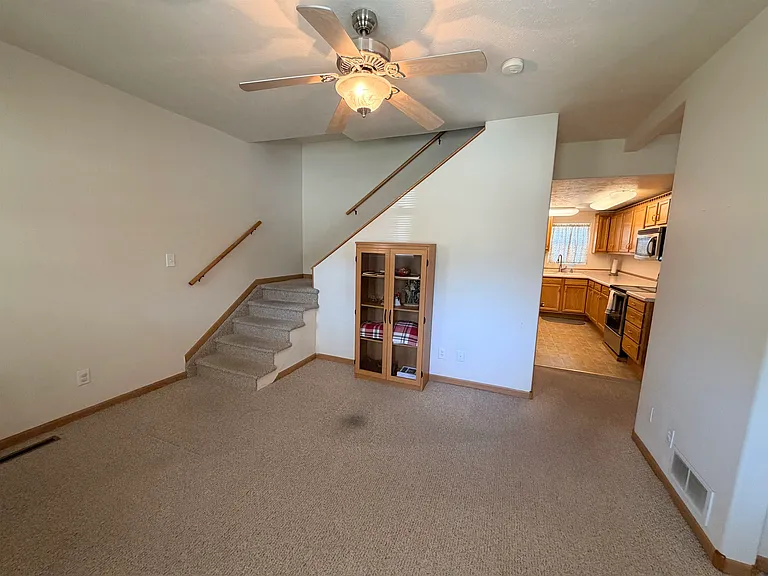 519 Briggs Ave — Photo 2