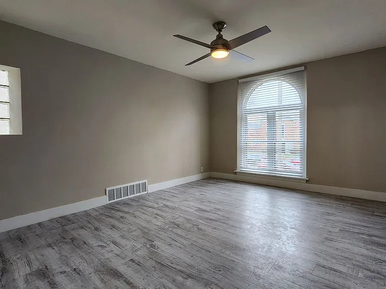 6616 Alamo Ave — Photo 7