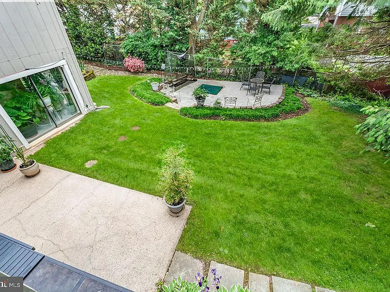 1329 Gresham Rd — Photo 62