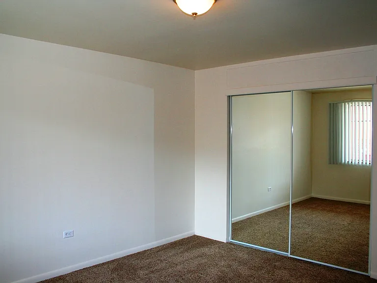 Pearl Manor — Photo 15