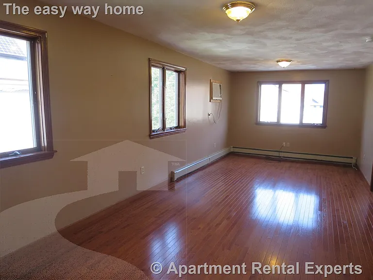 1 Winchester Pl #1 — Photo 8