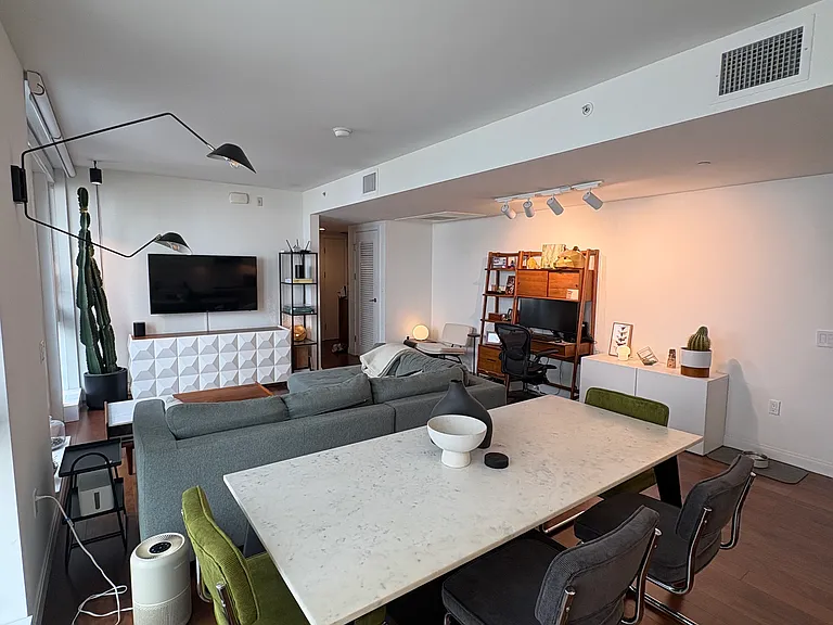 555 Fulton St #234 — Photo 4