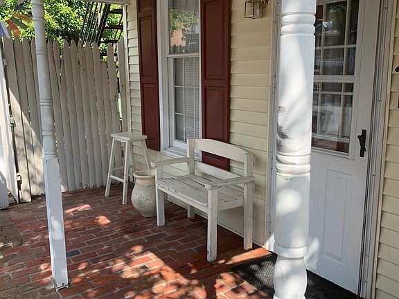 2nd image of 1725 Gilpin Ave #1