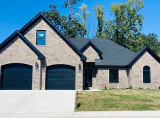 2408 Hurricane Gardens Dr, Bryant, AR 72022