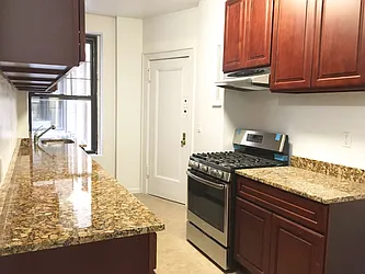 Rented by Moises Farhart, LREB