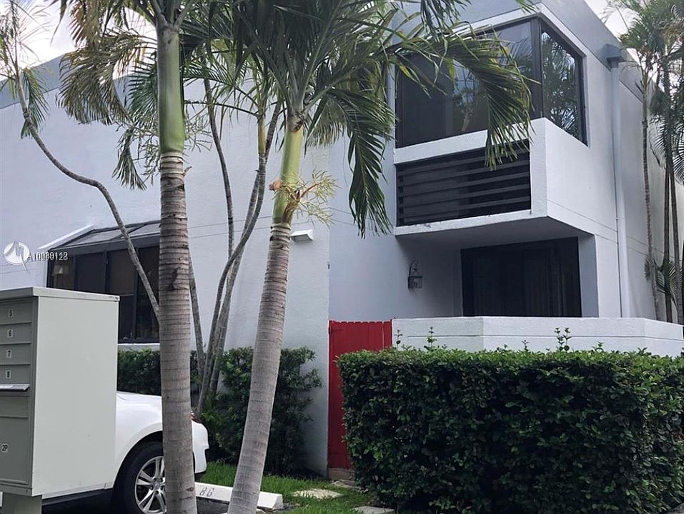 1st image of 3089 NE 183rd Ln #89