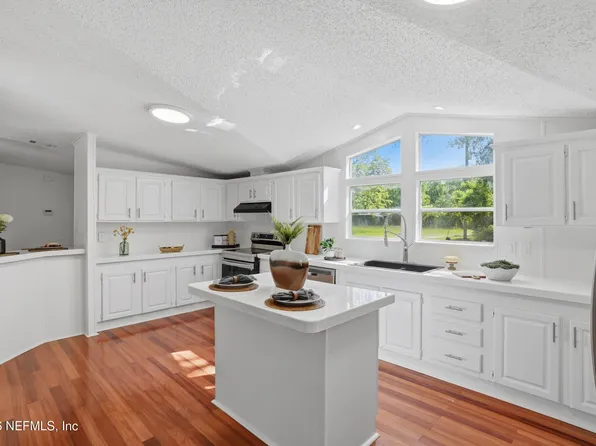 138 THOMAS Avenue, Jacksonville, FL 32218