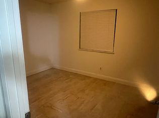 1219 Chester Pl APT C, Bakersfield, CA 93304