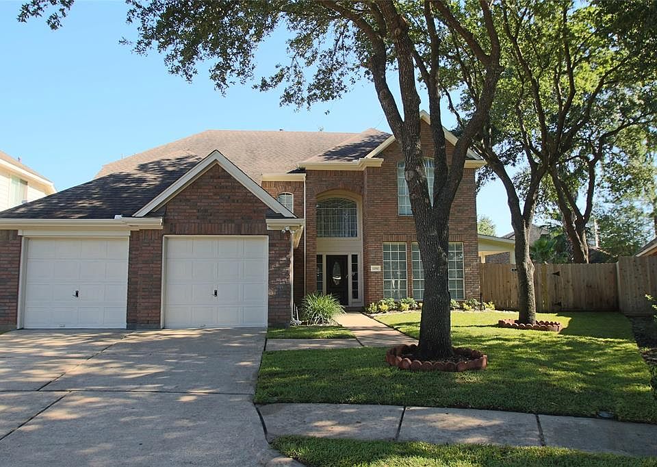 1st image of 12810 Pheasant Lake Ct