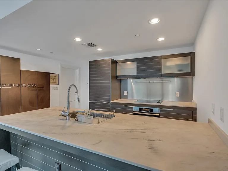 200 Biscayne Boulevard Way #3911 — Photo 7