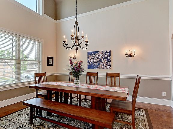 4th image of 7904 Sardis Creek Ln