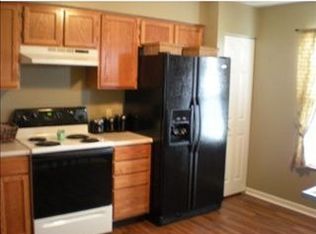 127 Cathedral Ct, Carnegie, PA 15106
