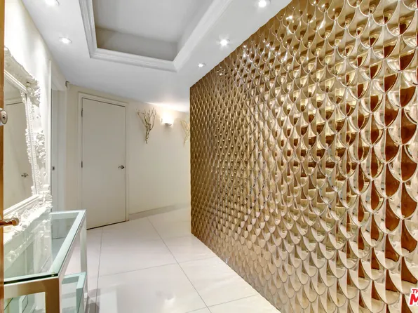 11921 Dorothy St APT 102, Los Angeles, CA 90049