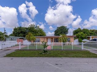 1460 E 8th Ct, Hialeah, FL 33010